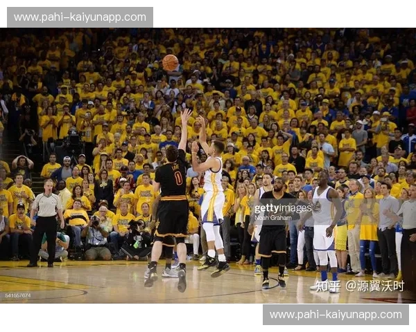 宿命之战：骑士VS勇士，那段让全世界心脏停跳的黄金四年